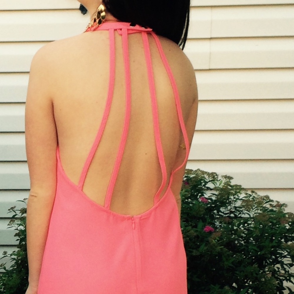 Pink low back summer short dress